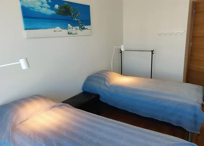 Rannaaeaerne Modernne Korter Uues Majas Korter Parnu